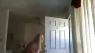 Sretan доставщик pizza