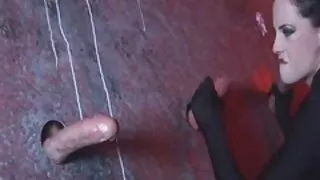 Ализ čudovište tri velika člana u prostitutka