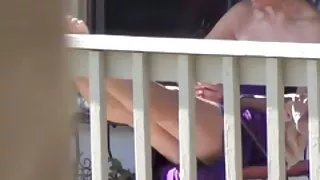 Nova cimerica treperi joj gaćice i maca