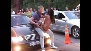 Ludi rusi striptizeta