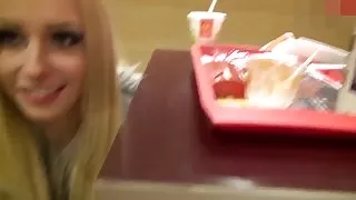 EN El burger андан de Capa Qaide