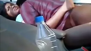Frigged u njihov automobil za sve da vide