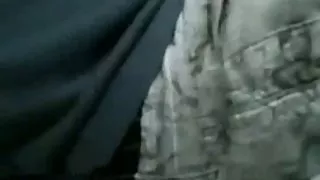 Nepoznata djevojka je pristala подрочить svoj kurac