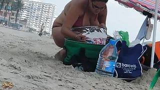 Nabijen bikini iskrene