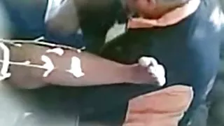 Indonezijski - hidžab je djevojka nakon što je seks na ulici