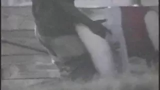 Jeftina prostitutka mi je snažno tuklo u javnim prostorima.