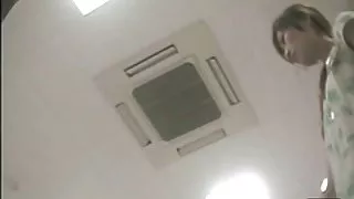 Trgovački centar ispod suknje gaćice izložiti